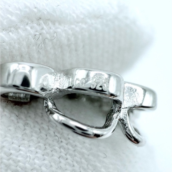 .925 Sterling Silver Cz Paw Print Necklace - Picture 12 of 16